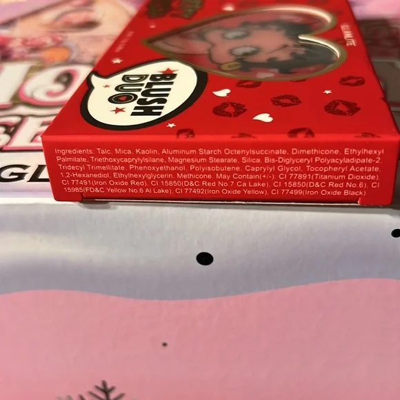 Betty Boop x Glamlite Blush Duo - Picture 3 of 4